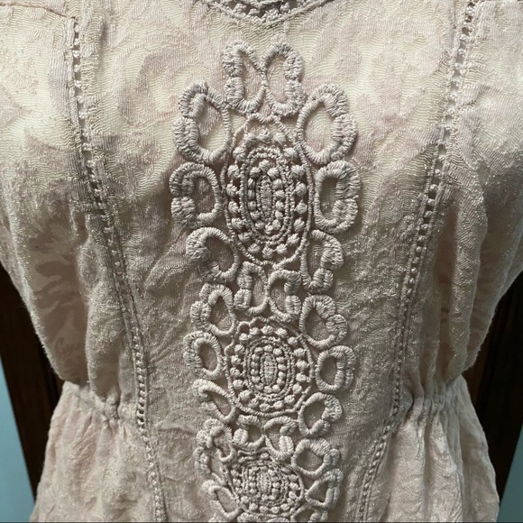 Deletta Amanna Anthro Semi Sheer Lace Spring Top - Picture 3 of 9